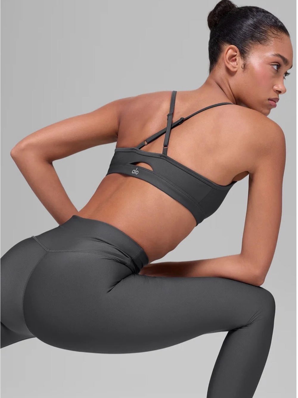 NWT- ALO SET Airlift Intrigue Bra & High-Waist Airlift Legging in Anthracite sm